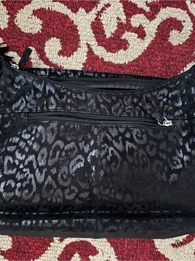 Gun Tote’n Mama Black Leopard-Print Concealed Carry Shoulder Bag